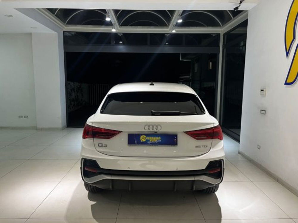 Audi Q3 Sportback usata a Napoli (8)