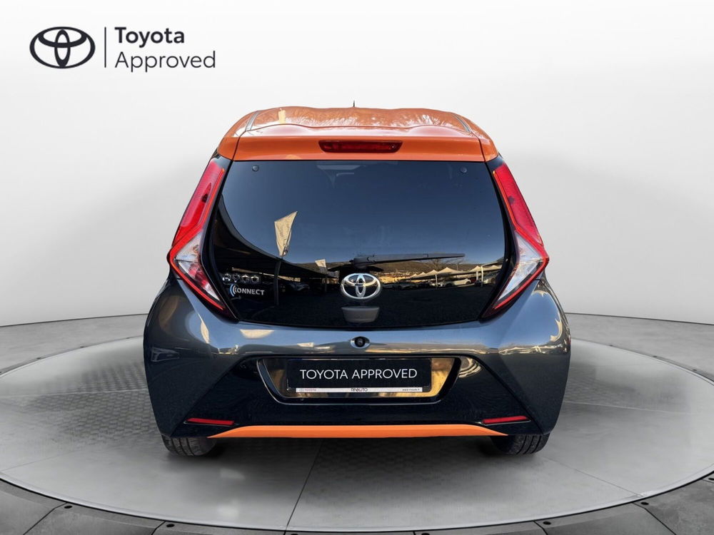 Toyota Aygo usata a Como (4)