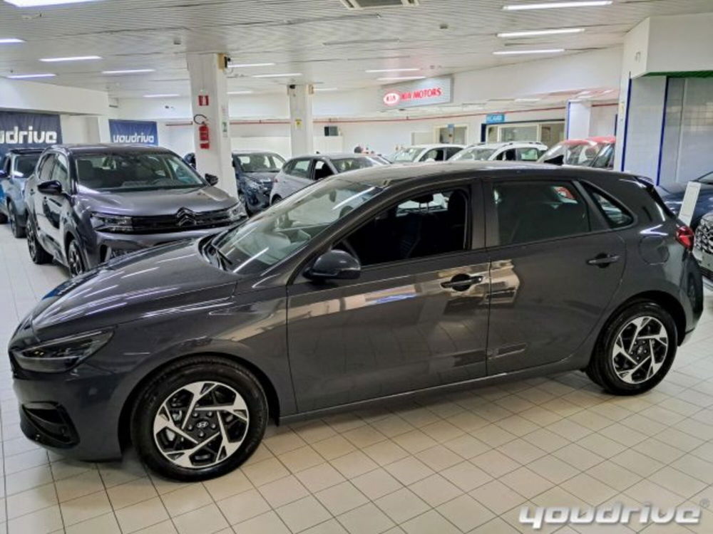 Hyundai i30 usata a Napoli (3)