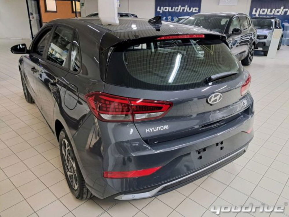 Hyundai i30 usata a Napoli (4)