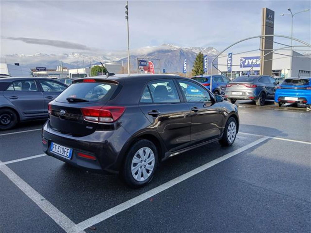 Kia Rio usata a Torino (6)