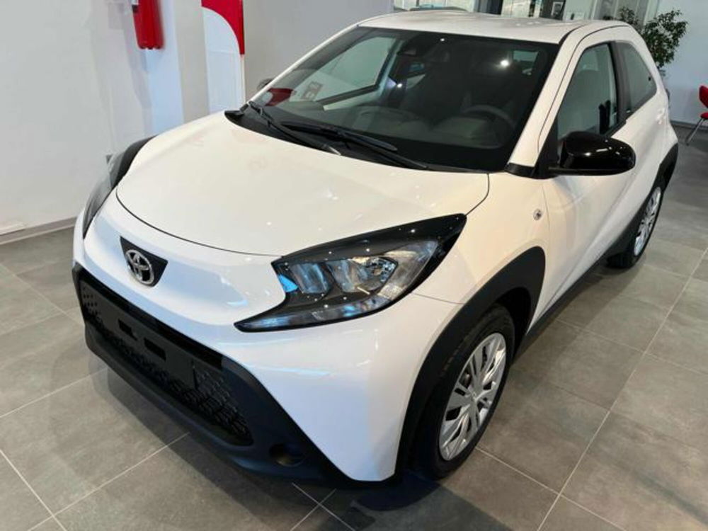 Toyota Aygo X nuova a Cuneo