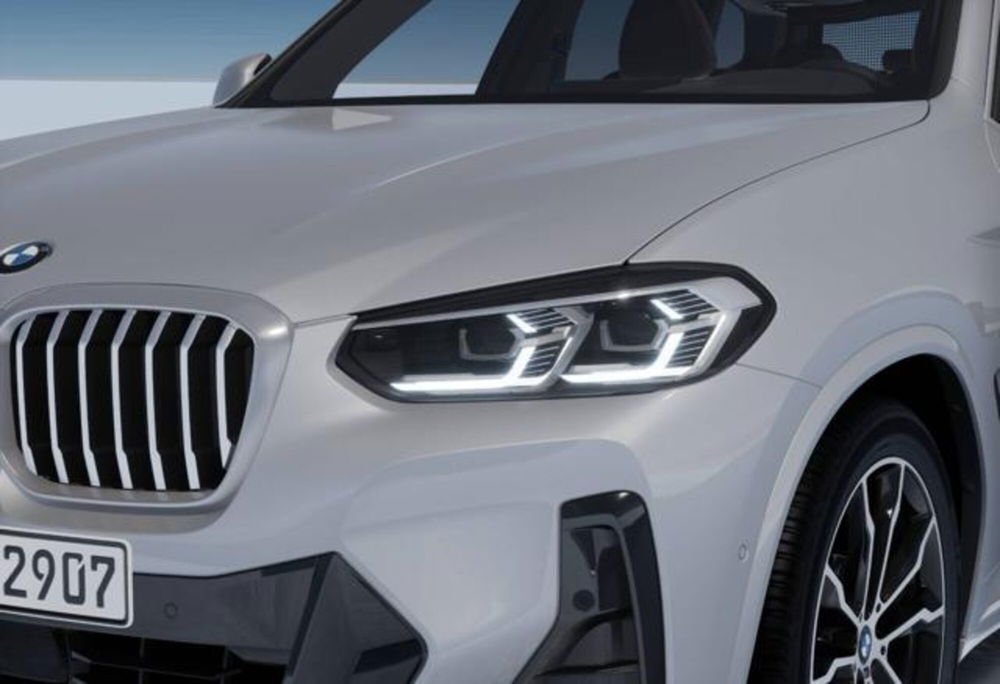 BMW X3 nuova a Modena (7)