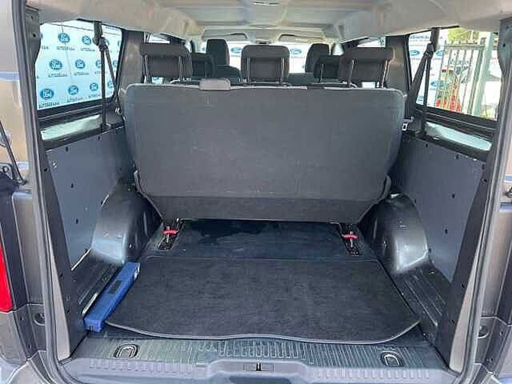 Peugeot Traveller usata a Firenze (8)