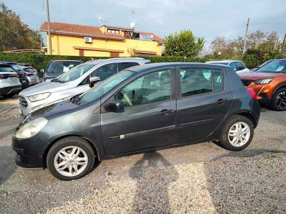 Renault Clio usata a Roma (14)