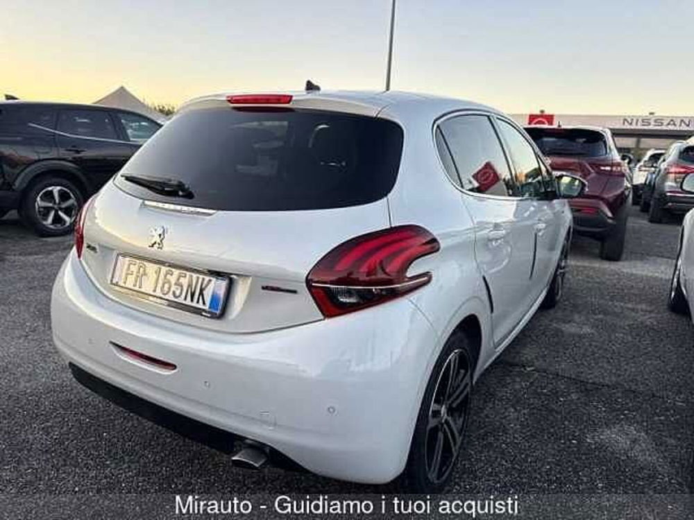 Peugeot 208 usata a Roma (6)