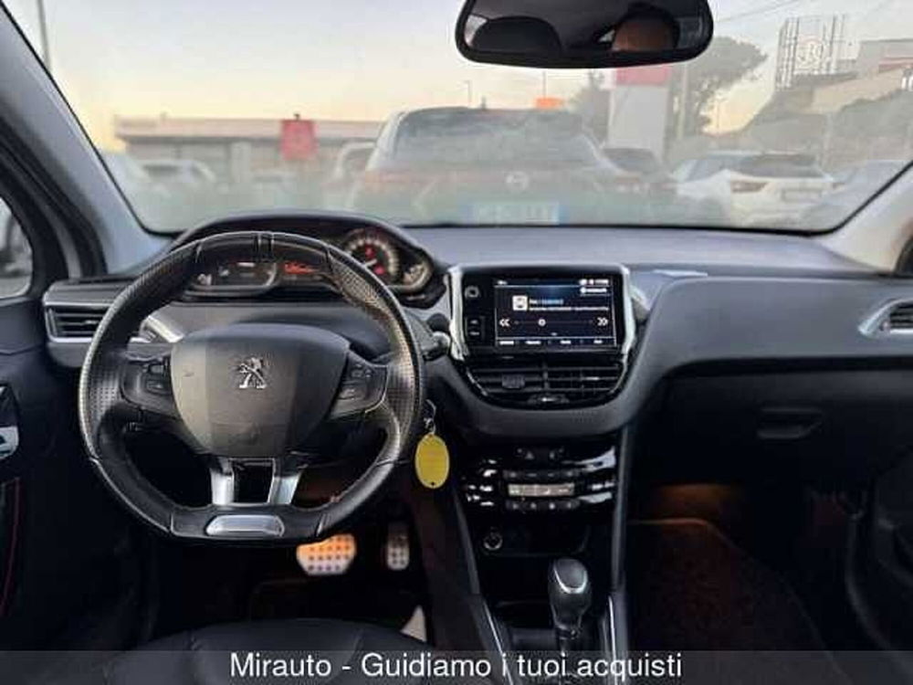 Peugeot 208 usata a Roma (10)