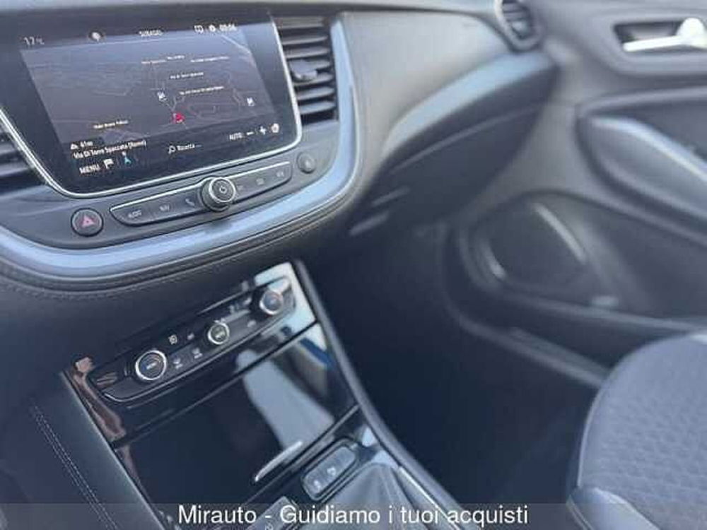 Opel Grandland X usata a Roma (14)