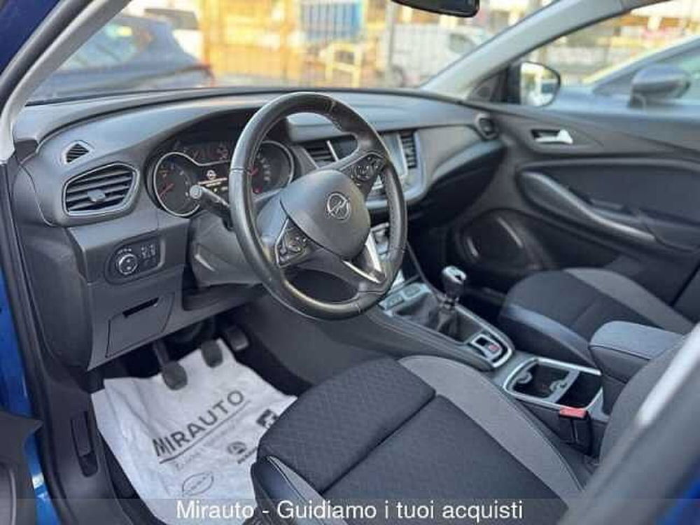 Opel Grandland X usata a Roma (6)