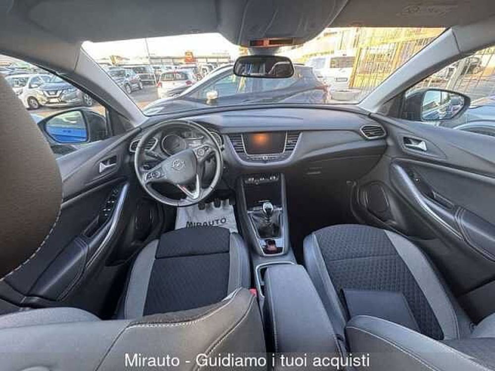 Opel Grandland X usata a Roma (9)