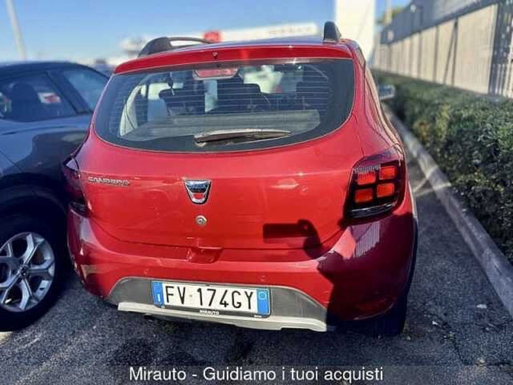 Dacia Sandero usata a Roma (4)