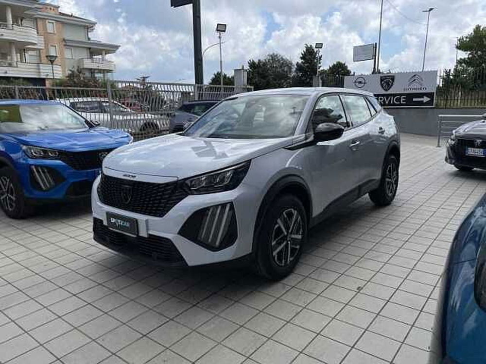 Peugeot 2008 nuova a Vibo Valentia