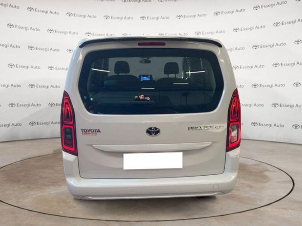 Toyota Proace City Verso nuova a Vercelli (3)