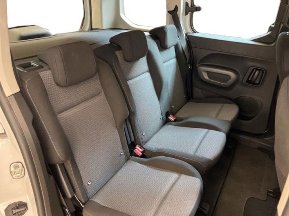 Toyota Proace City Verso nuova a Vercelli (7)