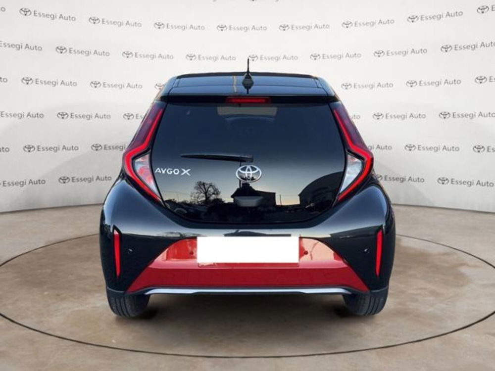 Toyota Aygo X usata a Vercelli (4)