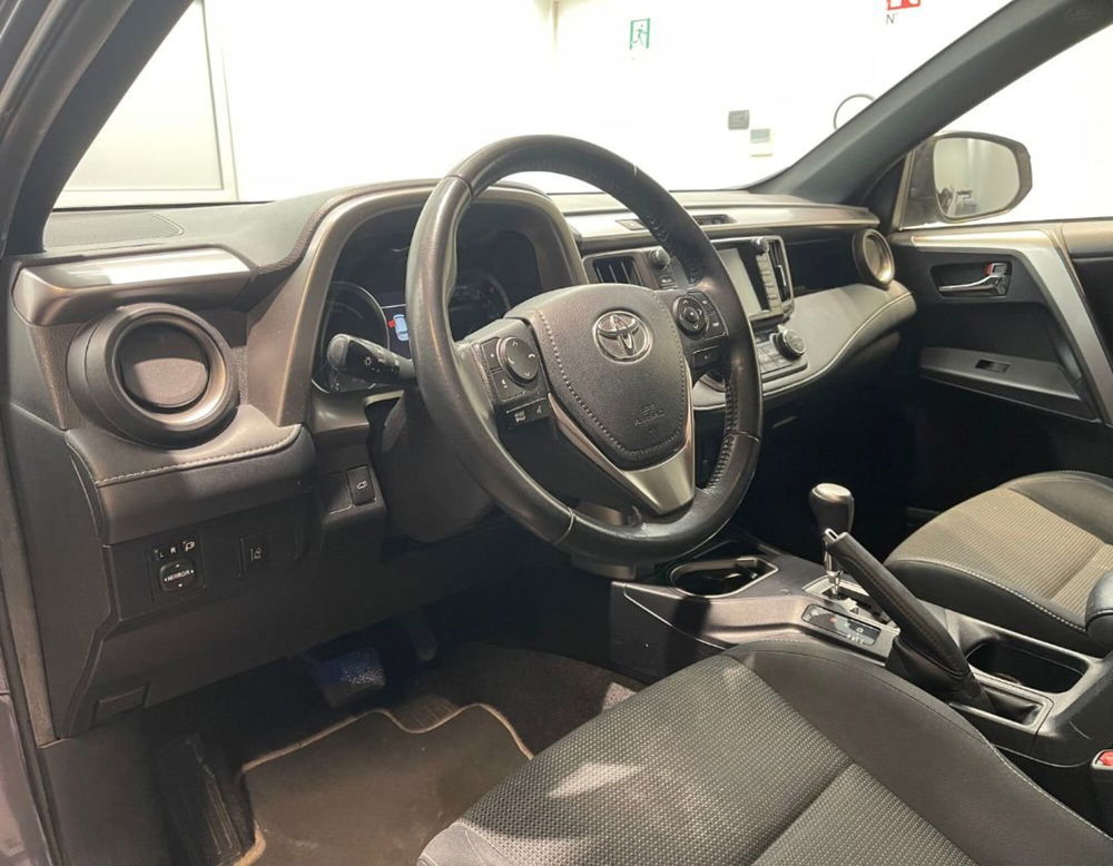 Toyota Rav4 usata a Ferrara (12)