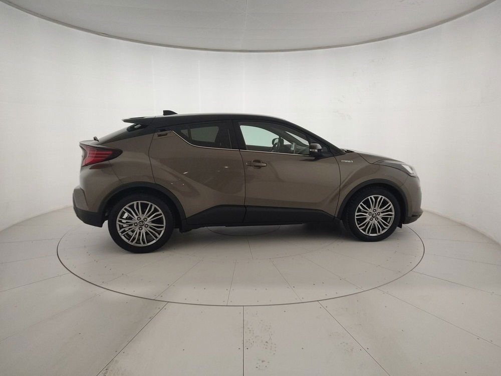 Toyota Toyota C-HR usata a Alessandria (4)