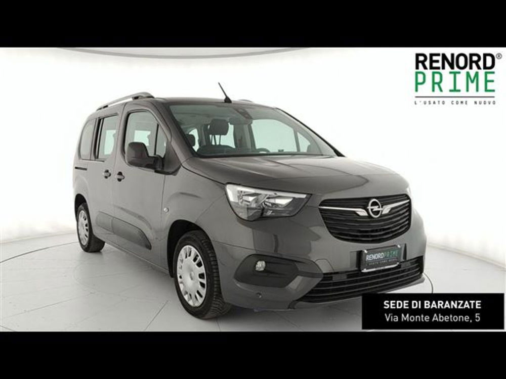 Opel Combo Life usata a Milano (7)