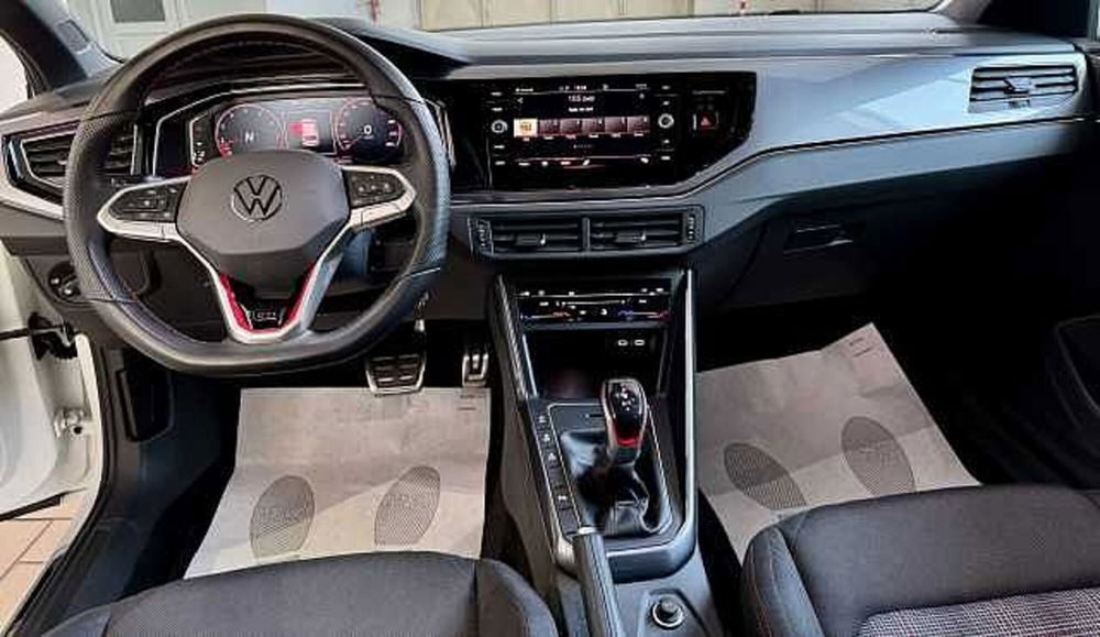 Volkswagen Polo usata a Torino (11)