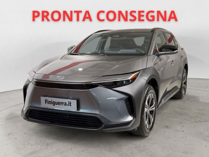 Toyota bZ4X ev Pure 2wd 204cv nuova a Civate