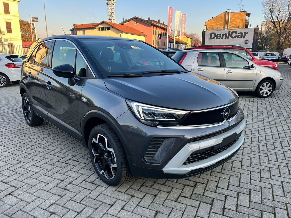 Opel Crossland nuova a Milano (3)