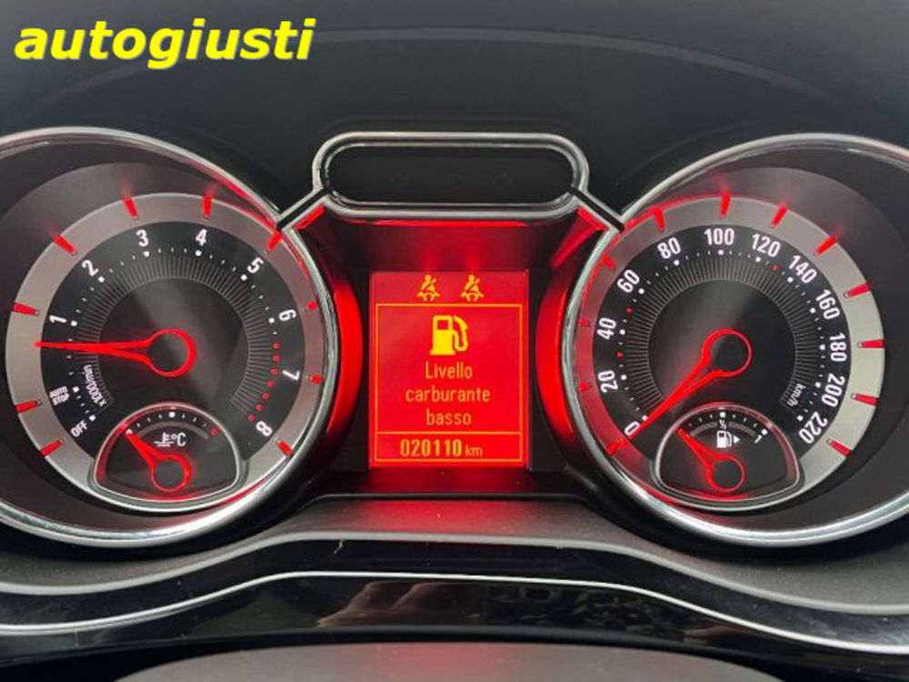 Opel Adam usata a Belluno (18)