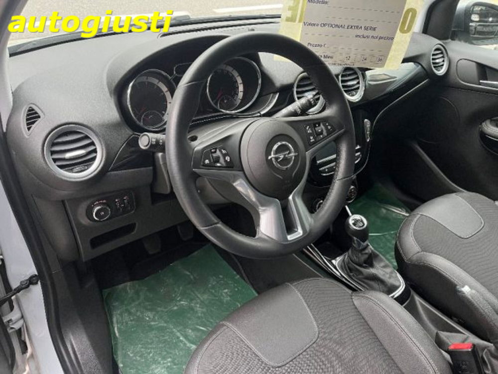 Opel Adam usata a Belluno (9)