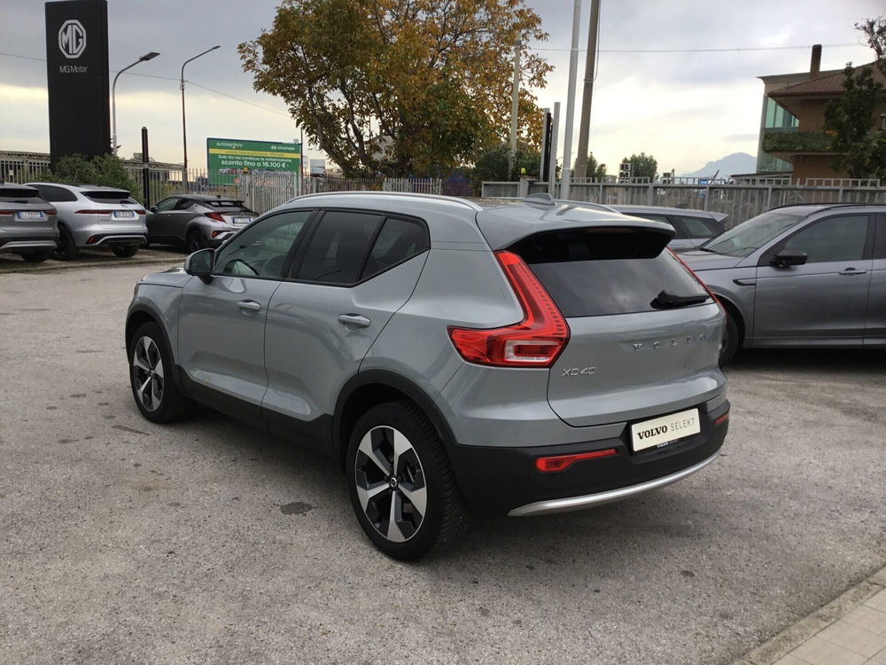 Volvo XC40 usata a Napoli (2)