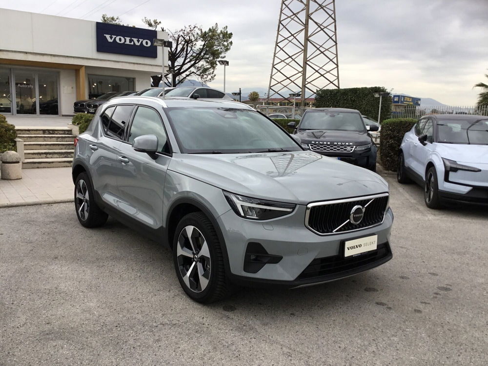 Volvo XC40 usata a Napoli (4)