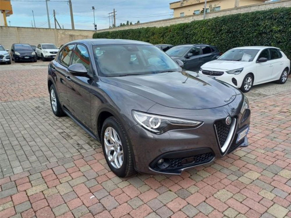 Alfa Romeo Stelvio usata a Bari