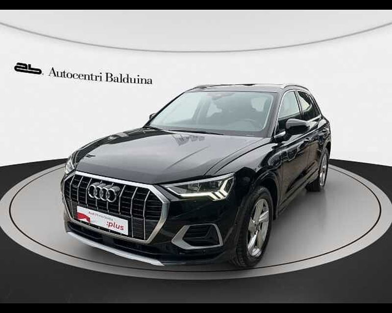 Audi Q3 35 2.0 tdi Business Advanced s-tronic del 2021 usata a Roma