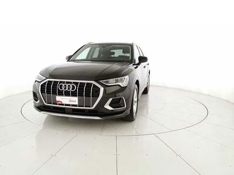 Audi Q3 35 2.0 tdi Business Advanced s-tronic del 2023 usata a San Giovanni Teatino