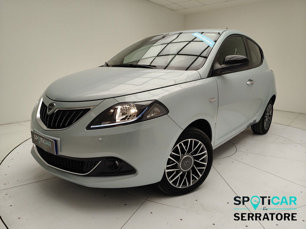 Lancia Ypsilon usata a Como