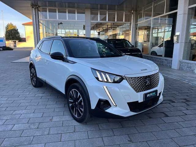 Peugeot 2008 motore elettrico 136 CV GT Line del 2020 usata a Magenta