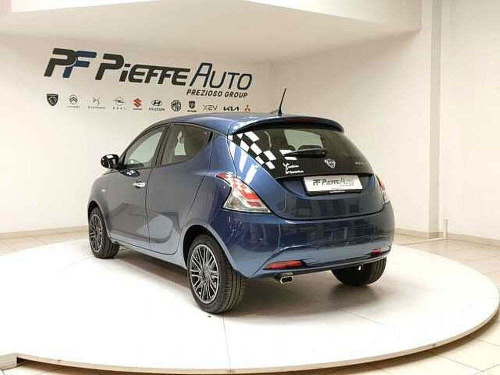 Lancia Ypsilon usata a Teramo (3)