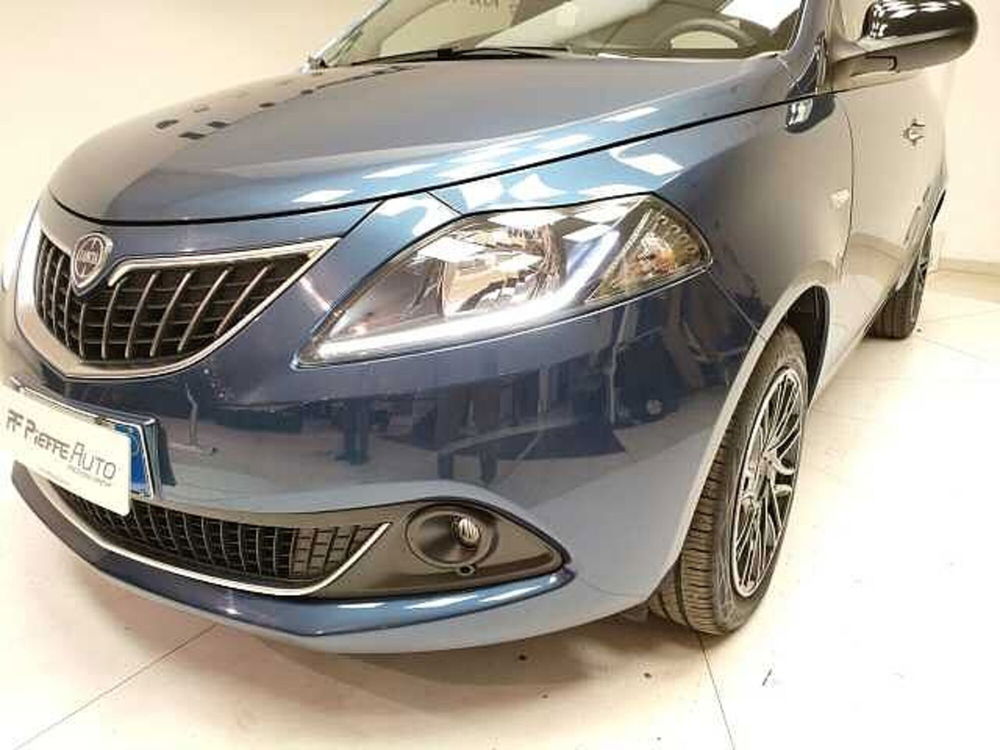 Lancia Ypsilon usata a Teramo (8)