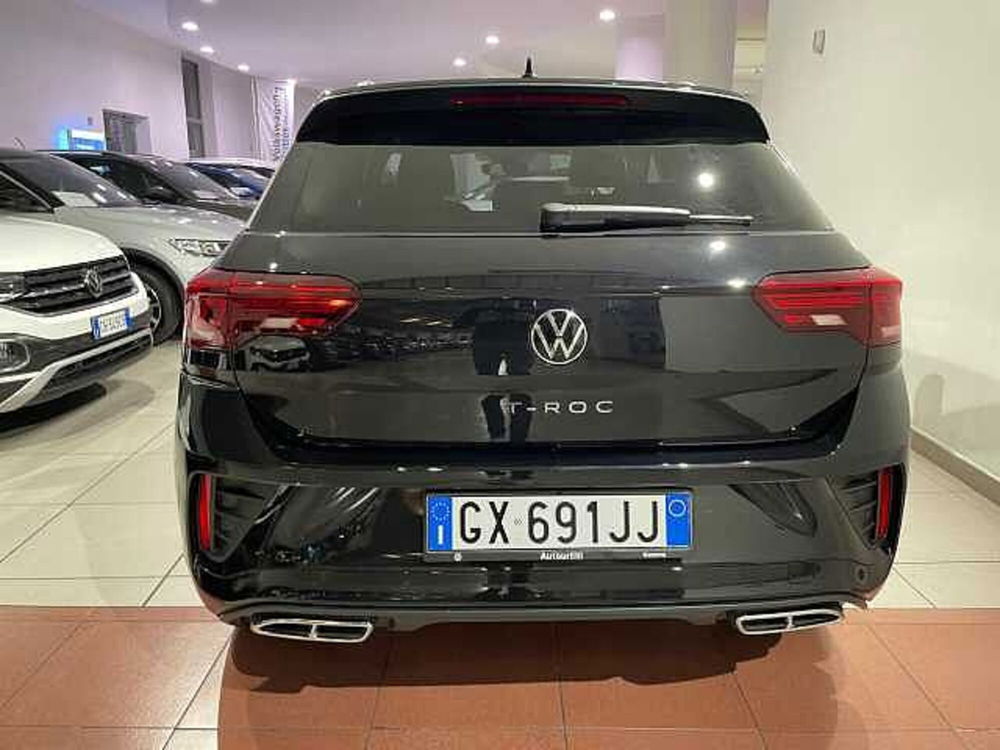 Volkswagen T-Roc nuova a Genova (4)