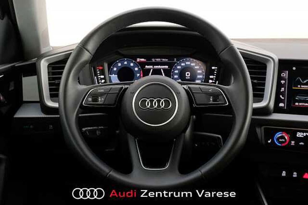 Audi A1 allstreet usata a Varese (9)