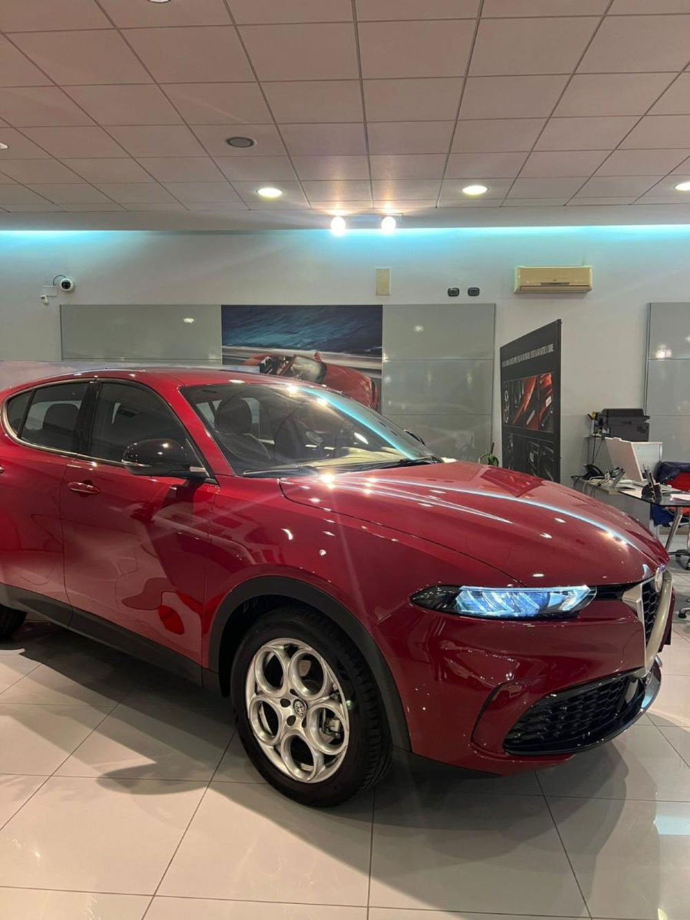 Alfa Romeo Tonale usata a Napoli (2)