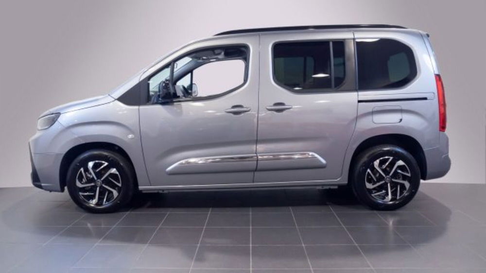 Toyota Proace City Verso nuova a Padova (2)