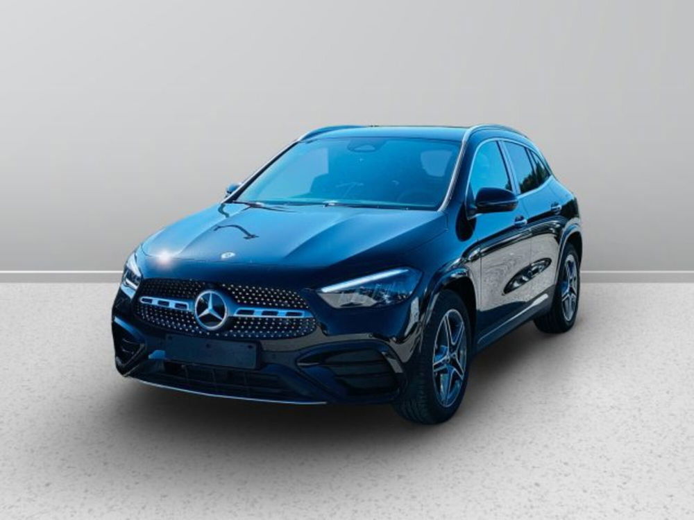 Mercedes-Benz GLA SUV nuova a Teramo