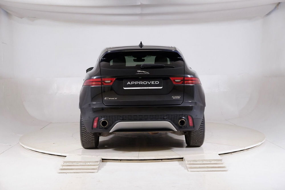 Jaguar E-Pace usata a Torino (7)