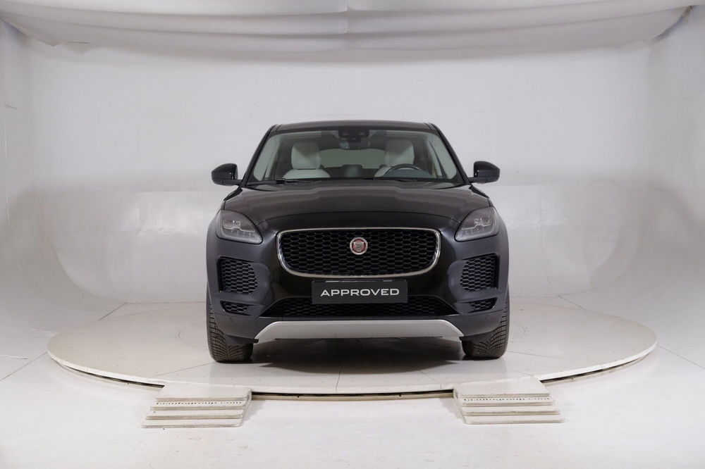 Jaguar E-Pace usata a Torino (8)