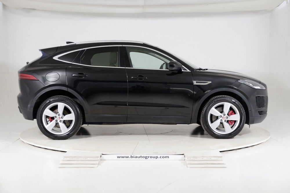 Jaguar E-Pace usata a Torino (5)