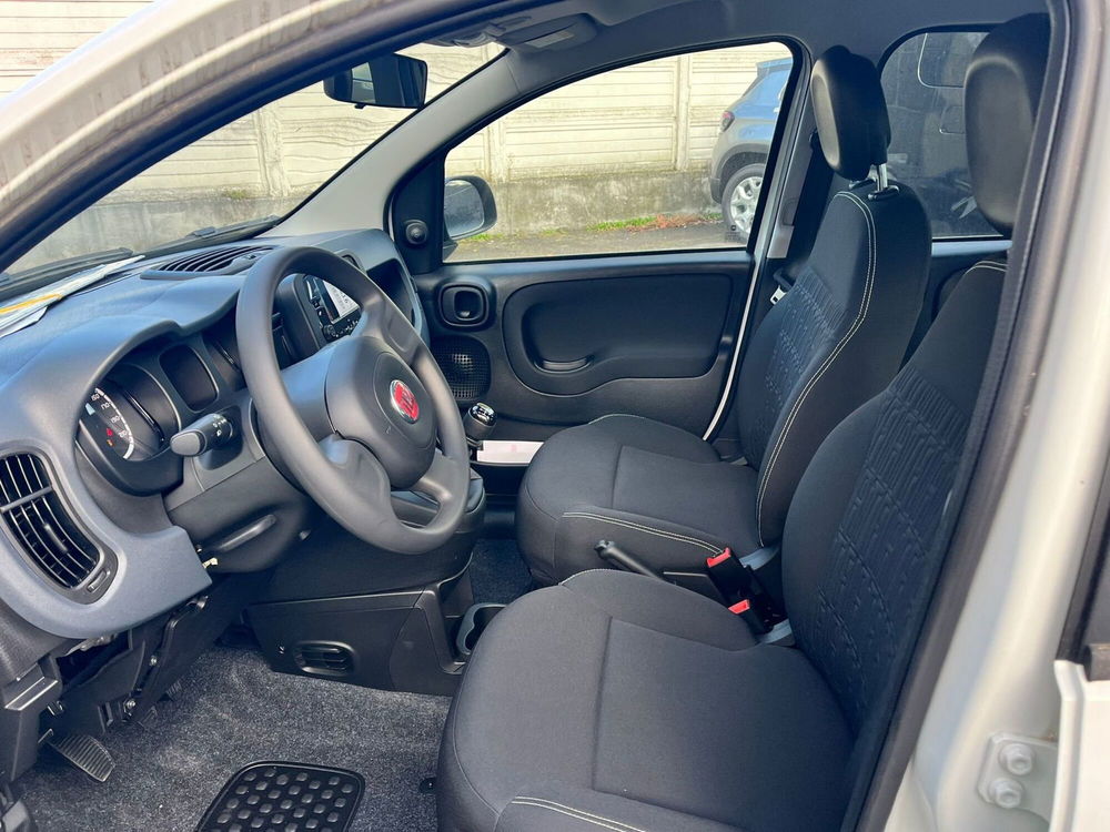 Fiat Panda Cross nuova a Milano (10)