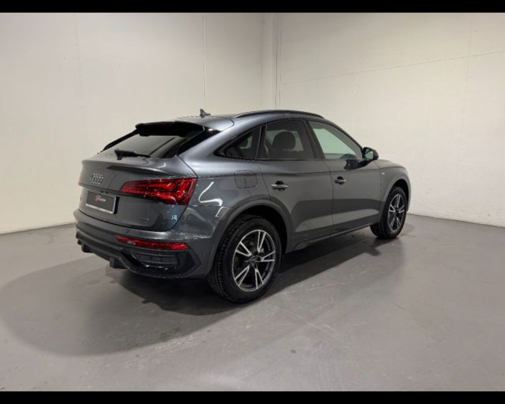 Audi Q5 Sportback nuova a Treviso (2)