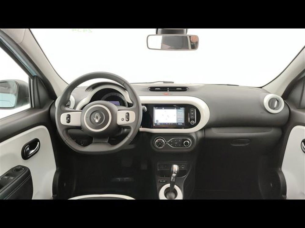 Renault Twingo usata a Milano (11)