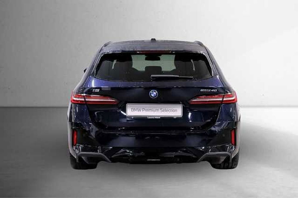 BMW i5 Touring usata a Catanzaro (5)