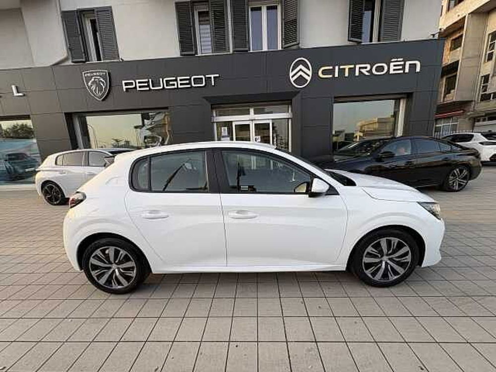 Peugeot 208 usata a Vibo Valentia (4)