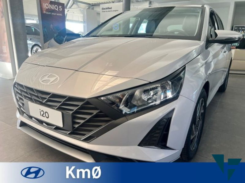 Hyundai i20 1.0 t-gdi 48V Connectline dct nuova a Tavagnacco